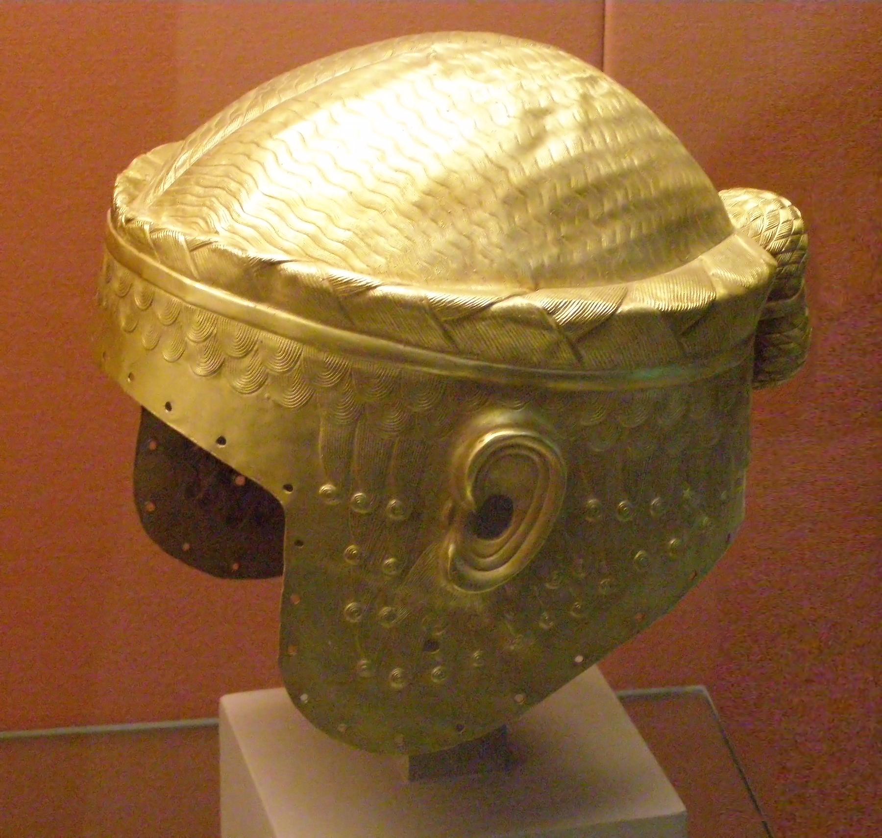 File:Golden helmet of Meskalamdug in the British Museum.jpg - Image of Helmets, cycling Helmet Selec